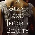 کتاب A Great and Terrible Beauty (زیبایی بزرگ و هولناک) نسخه انگلیسی PDF | لیبا بری