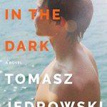 کتاب Swimming in the Dark: A Novel (شنا در تاریکی) نسخه انگلیسی PDF | توماش یدروفسکی